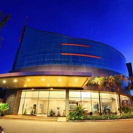 Swiss-Belhotel Merauke Exterior foto
