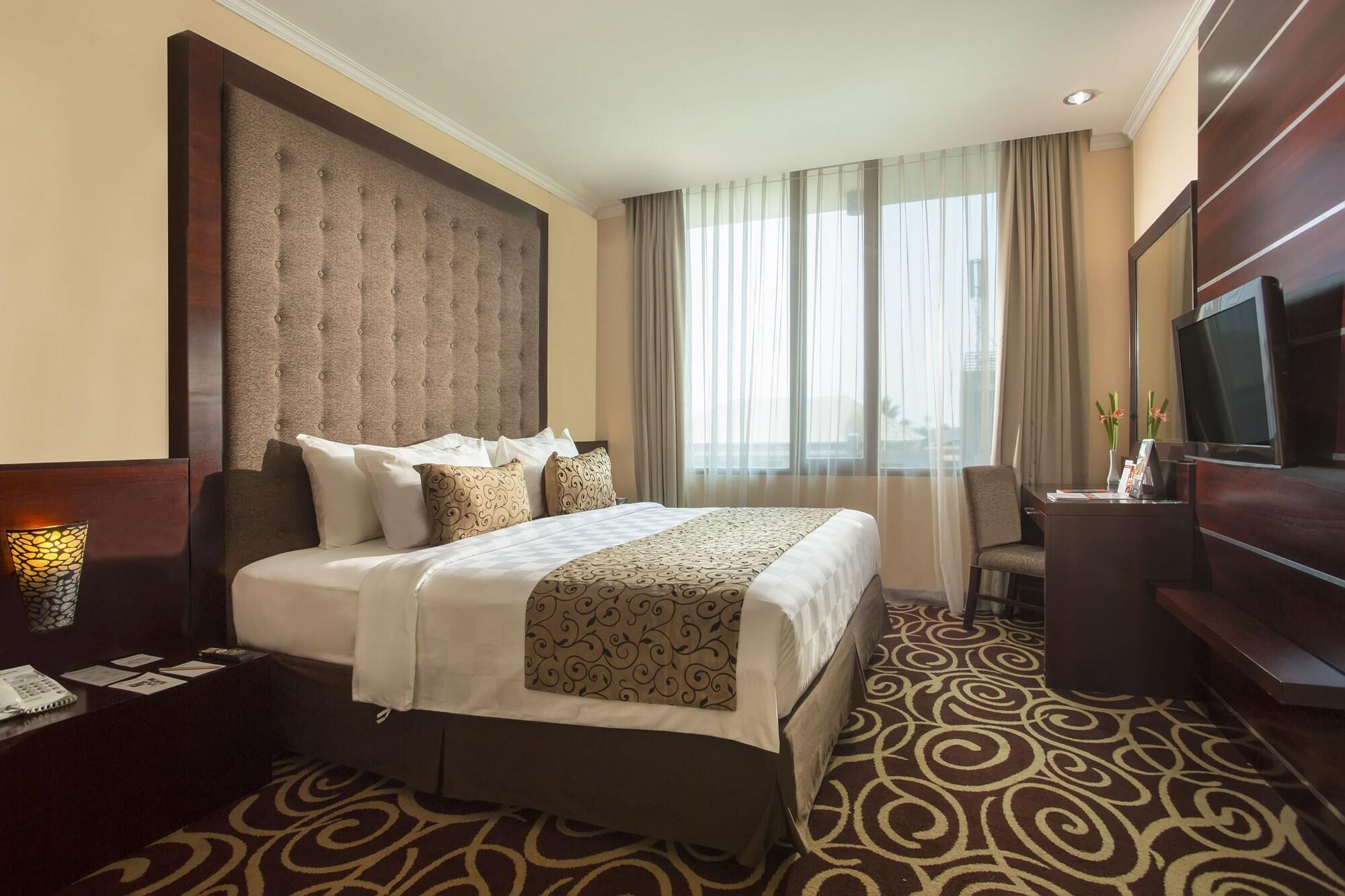 Swiss-Belhotel Merauke Exterior foto