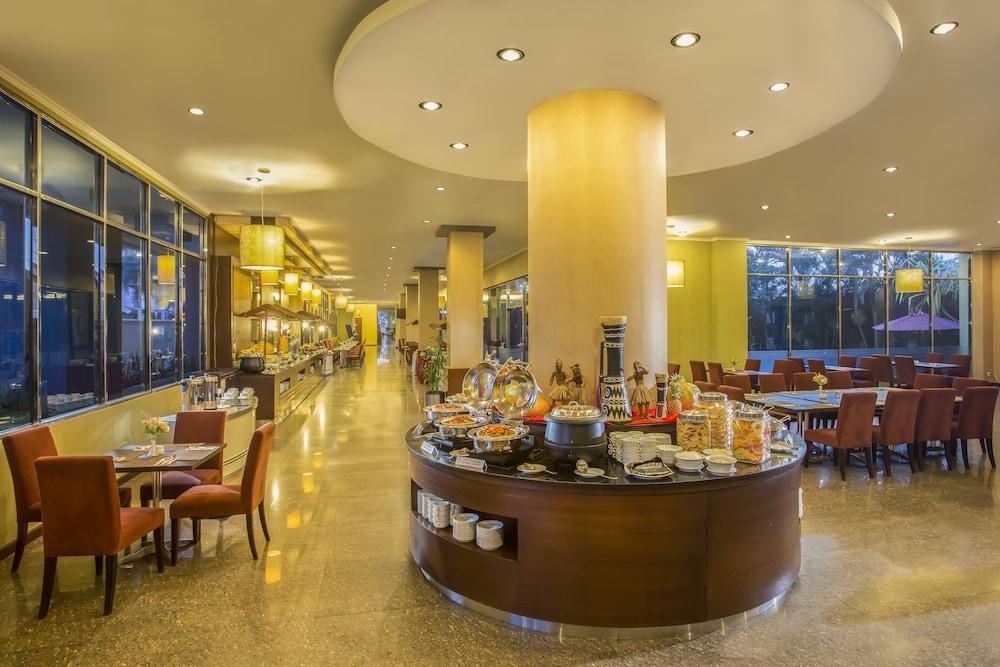 Swiss-Belhotel Merauke Exterior foto